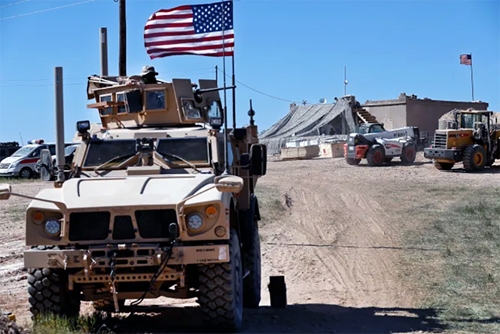 Căn cứ quân sự của Mỹ ở Syria bị tấn công bằng tên lửa